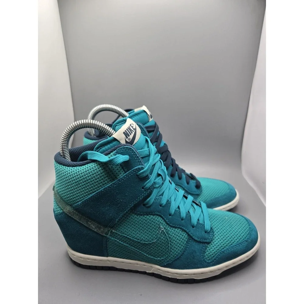 Nike Dunk Sky Hi Women's Size 8 Teal Blue Sneakers Style 644877-300